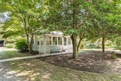/international/us/bellport-village-ny-110108828296/