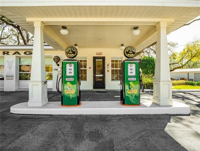 /international/us/11415-e-broadway-avenue-seffner-fl-110120746034/