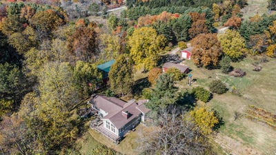 /international/us/2347-w-w-dowling-road-road-delton-mi-110100161288/