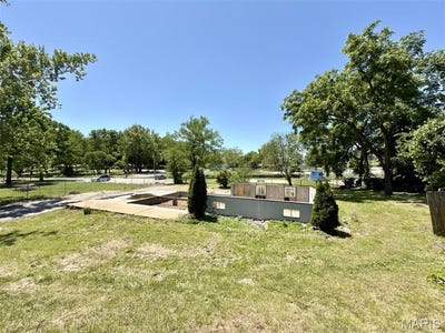 /international/us/2215-maxville-lane-arnold-mo-110108190595/