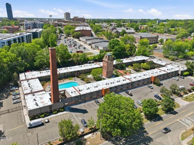 /international/us/807-w-trinity-avenue-durham-nc-110108293989/