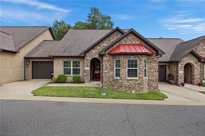 /international/us/213-cobblestone-court-russellville-ar-110120580548/