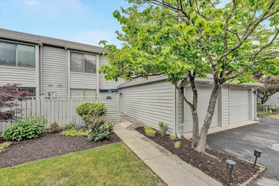 /international/us/2428-post-oak-rd-salem-va-110107572620/
