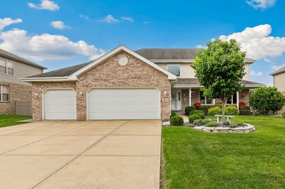 /international/us/820-karen-lane-new-lenox-il-110108193529/