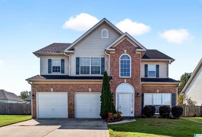 /international/us/311-stonecreek-circle-helena-al-110101509858/