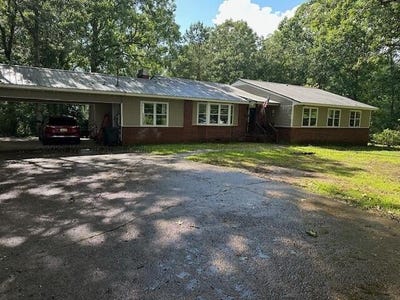 /international/us/2808-18th-ave-haleyville-al-110108802063/