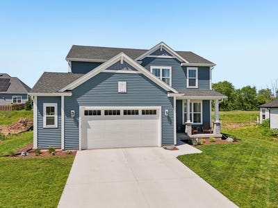 /international/us/2400-meadow-ln-grafton-wi-110100590322/