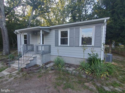 /international/us/813-hickory-avenue-browns-mills-nj-110101488323/?lang=en