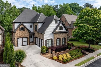 /international/us/5206-creek-walk-peachtree-corners-ga-110101502322/