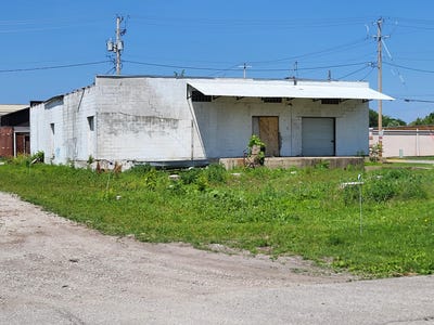 /international/us/1027-marshall-street-boone-ia-110100769069/?lang=en