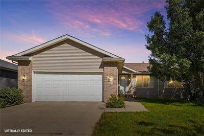 /international/us/814-moose-drive-nw-cedar-rapids-ia-110110417037/