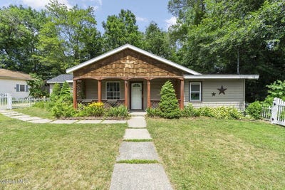 /international/us/31-hidley-avenue-north-greenbush-ny-110100863104/