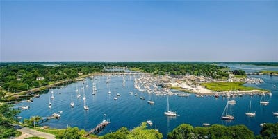 /international/us/11-mathewson-road-barrington-ri-110101365290/