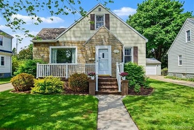 /international/us/1427-21st-street-port-huron-al-110108409124/