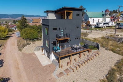 /international/us/217-w-granite-street-philipsburg-mt-110107405467/