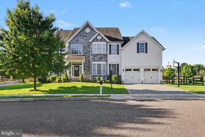 /international/us/410-thistle-drive-phoenixville-pa-110110273122/