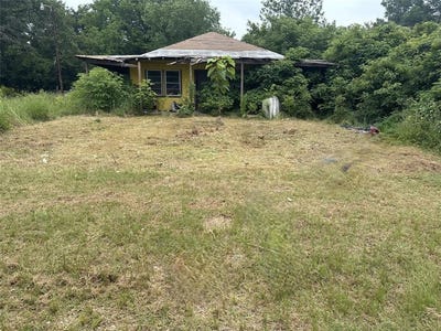 /international/us/204-n-6th-street-talco-tx-110099718817/