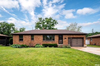 /international/us/203-n-hawthorne-avenue-east-peoria-il-110108502626/