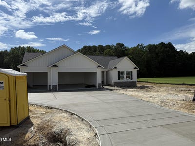 /international/us/103-maxwell-farm-lane-selma-nc-110100840578/