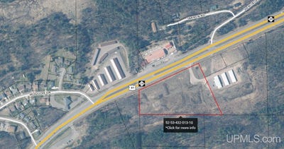 /international/us/801-e-us-41-highway-negaunee-mi-110107860542/