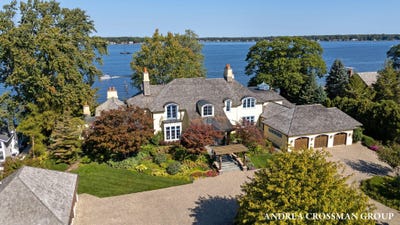 /international/us/1933-south-shore-drive-holland-mi-110105285489/