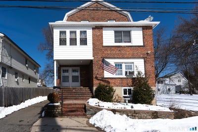 /international/us/12-jackson-avenue-stratford-ct-110107878353/