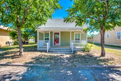 /international/us/1210-n-8th-street-ballinger-tx-110109060530/