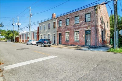 /international/us/161-state-street-mobile-al-110108855676/