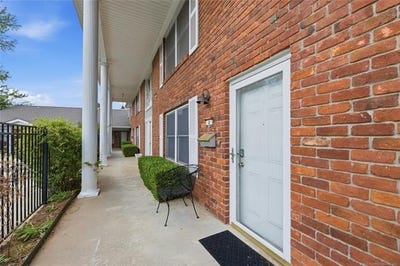 /international/us/111-e-41st-street-tulsa-ok-110107314825/