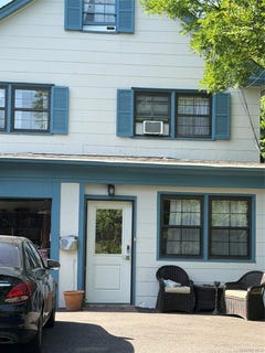 /international/us/9-fairview-avenue-great-neck-ny-110108566541/