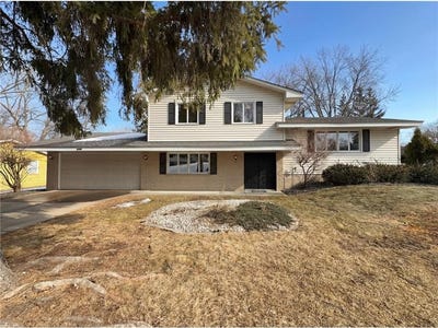 /international/us/3480-milton-street-n-shoreview-mn-110105873056/