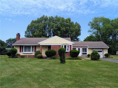 /international/us/1900-lehigh-station-road-henrietta-ny-110100580620/