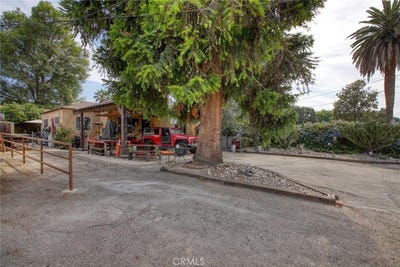 /international/us/8240-hillrose-street-sunland-ca-110101474117/