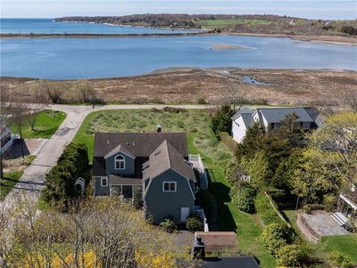 /international/us/38-pierce-avenue-jamestown-ri-110107728601/