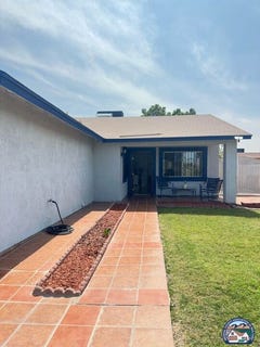 /international/us/1108-camino-del-rio-calexico-ca-110099443225/