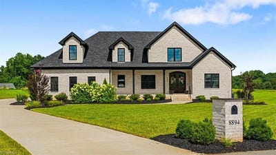 /international/us/8894-neugent-farm-court-oak-ridge-nc-110100852439/?lang=en