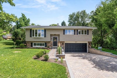 /international/us/807-division-street-lisle-il-110108880755/