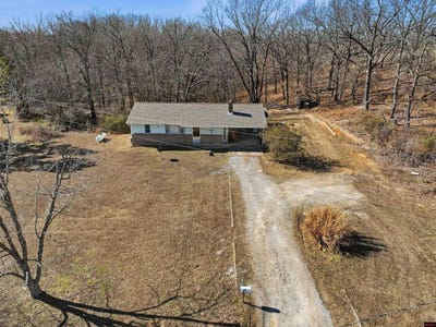 /international/us/49-e-tower-road-gainesville-mo-110105798117/