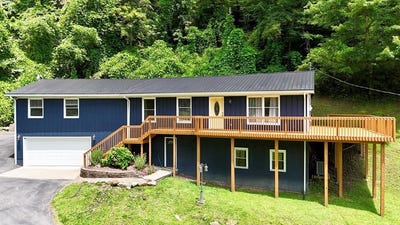 /international/us/114-derby-street-pikeville-ky-110100817966/
