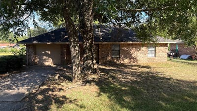 /international/us/402-n-richardson-street-grand-saline-tx-110110295597/
