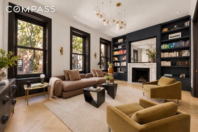 /international/us/38-w-9th-street-new-york-ny-110120457667/