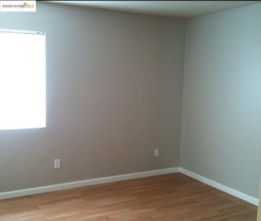 /international/us/4332-pacific-ave-stockton-ca-110101021875/