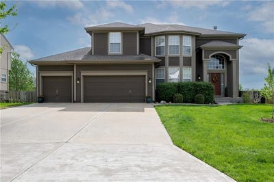 /international/us/20847-barker-road-spring-hill-ks-110107384734/