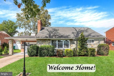 /international/us/24-country-club-place-w-camp-hill-pa-110120128844/