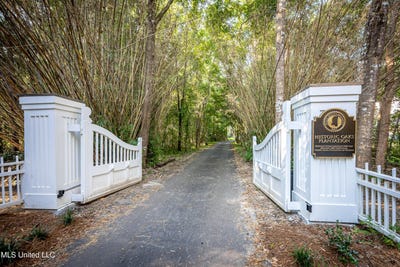 /international/us/pointe-aux-chenes-lot-2-ocean-springs-ms-110120416974/