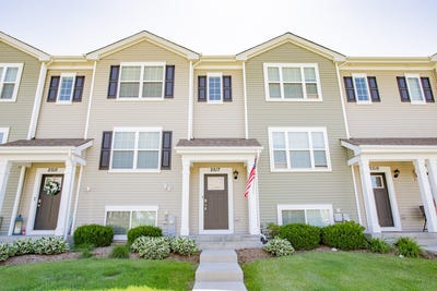 /international/us/2517-alison-avenue-pingree-grove-il-110108915524/