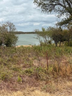 /international/us/1021-waters-edge-drive-sanger-tx-110120146615/