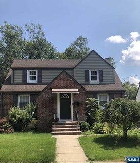 /international/us/3-33-31st-street-fair-lawn-nj-110108656207/