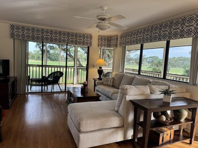 /international/us/428-brackenwood-lane-s-palm-beach-gardens-fl-110107796235/