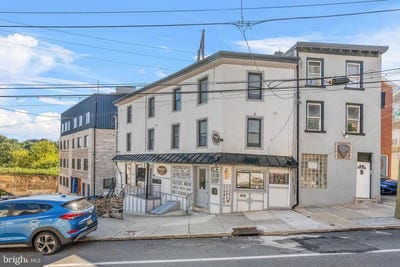 /international/us/4630-umbria-street-philadelphia-pa-110106957894/